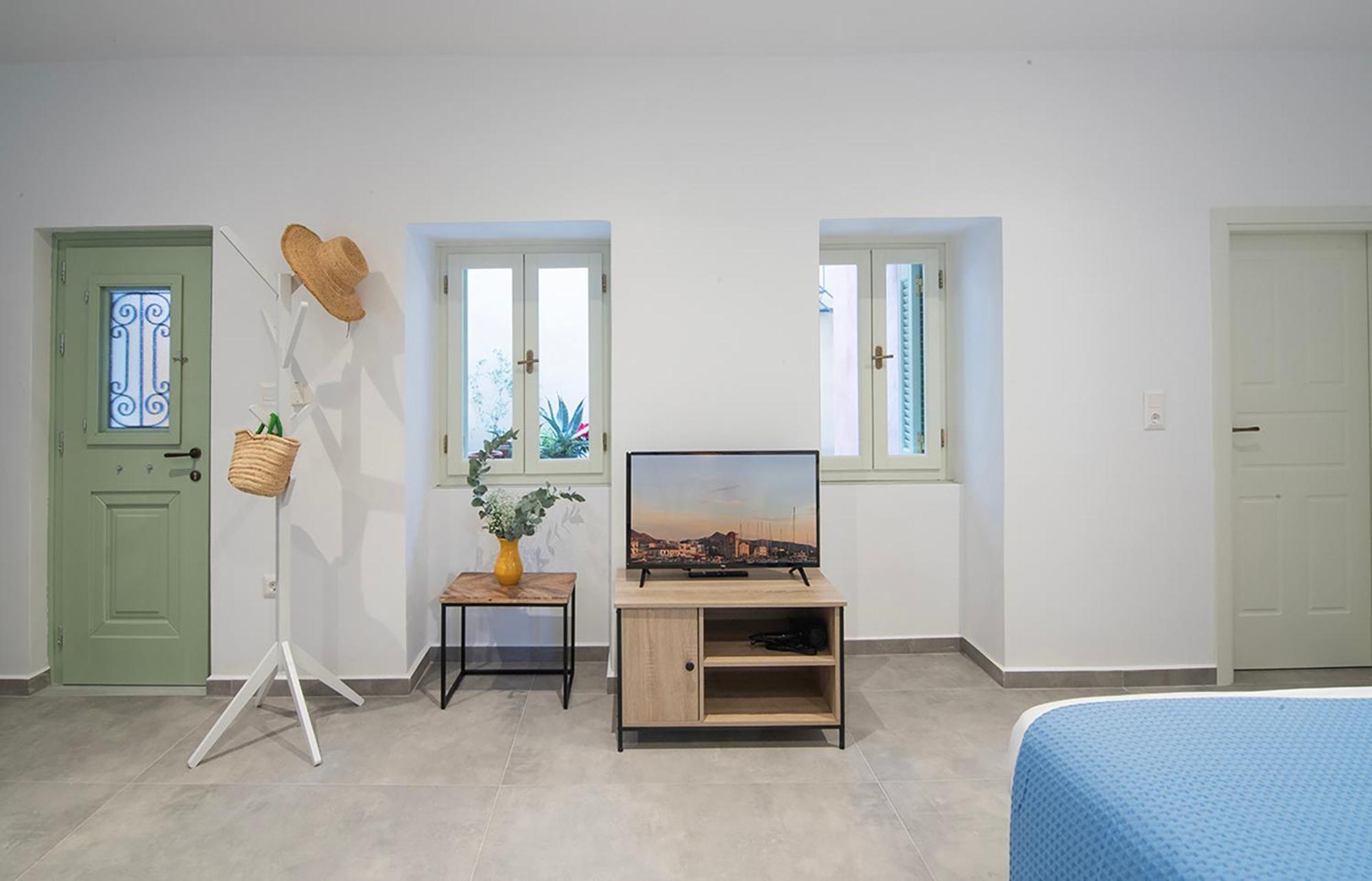 Chora Aegina'S Apartments Zewnętrze zdjęcie
